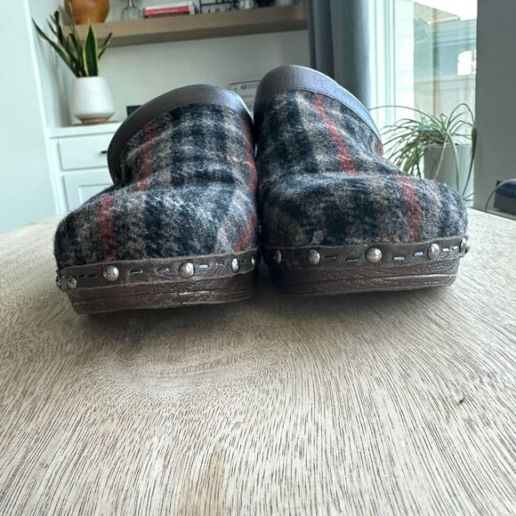 Sofft Wool & Leather Tartan Clogs, Size 10 - Picture 3 of 7